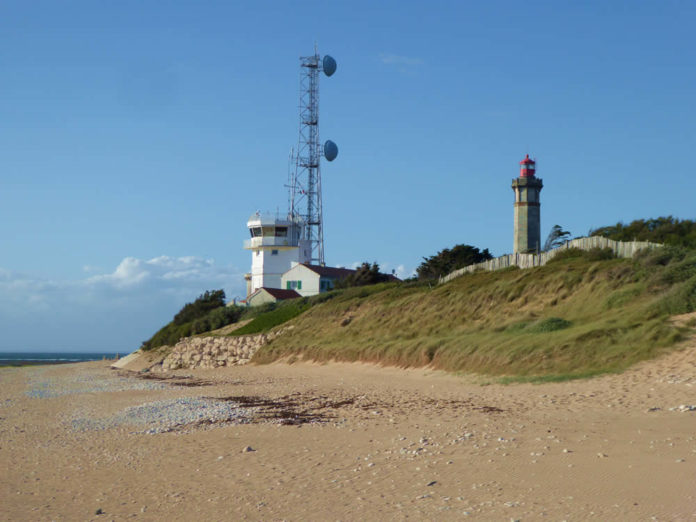Gravure Originale XXe Siècle - Phare, Baleines, Marine, île De Ré (Charente-Maritime)